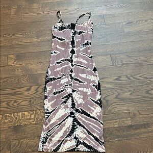 Elegant Black and Pink Maxi Dress